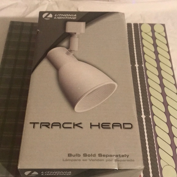 Track Head Lighting - Picture 2 of 2